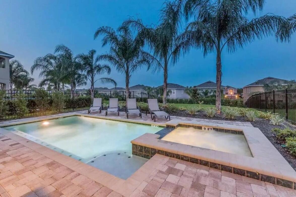 Gorgeous Home W Game Room Heated Pool Spa Orlando Bagian luar foto